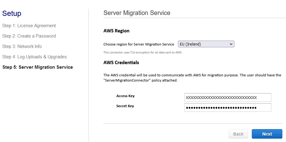Selecting an AWS region and credentials for VM migration to AWS