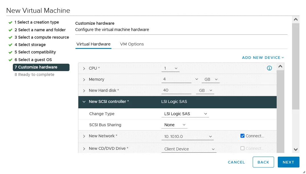 The LSI Logic SAS SCSI controller is selected by default during the creation of an Ubuntu VM