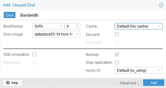 Selecting a virtual disk controller to attach the disk